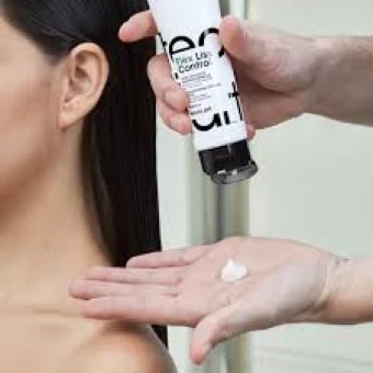 L'Oréal Flex Liss Control 